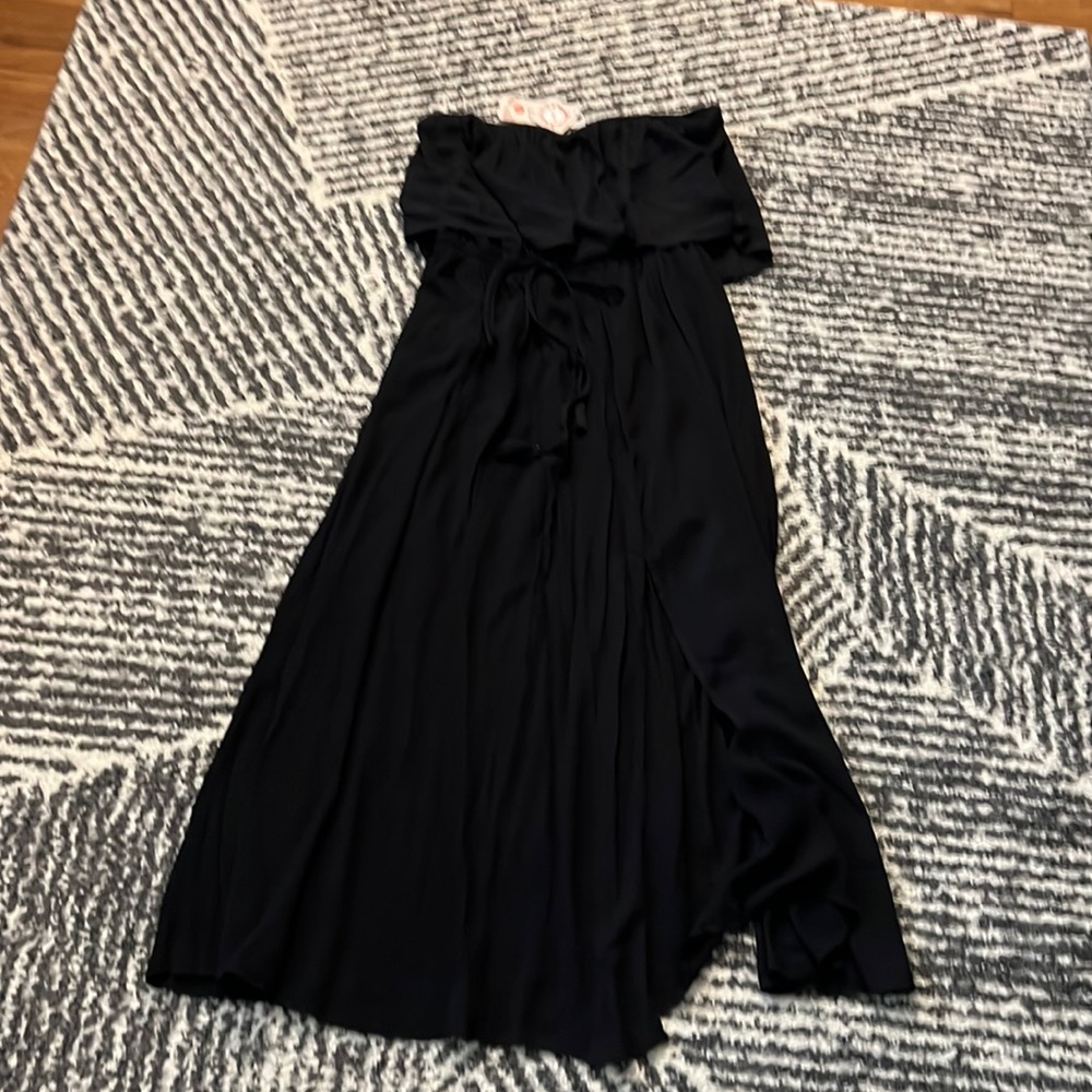Sleeveless maxi dress